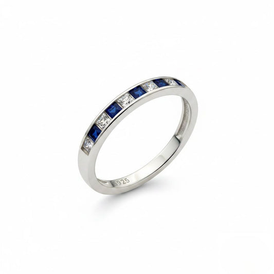 Anillo con cubics