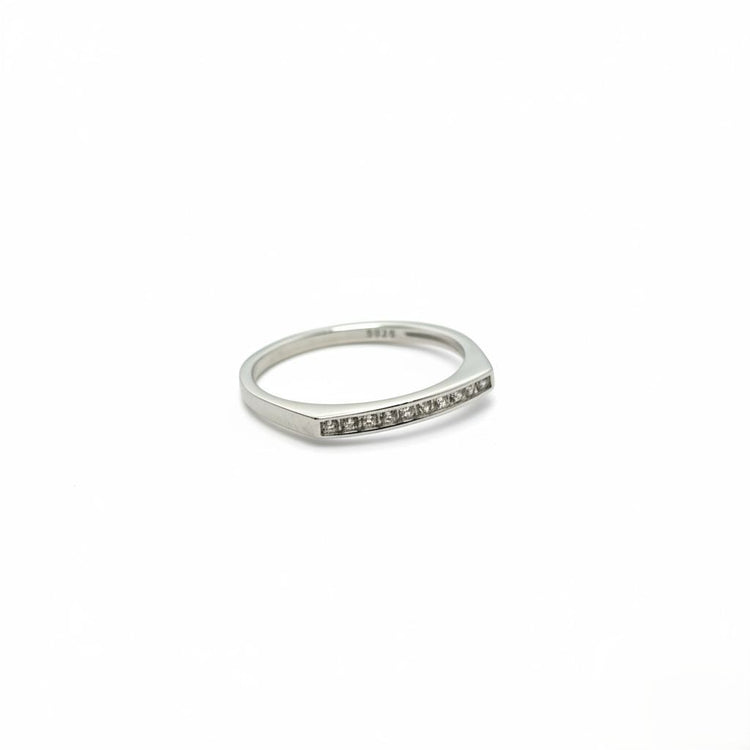 Anillo con cubics