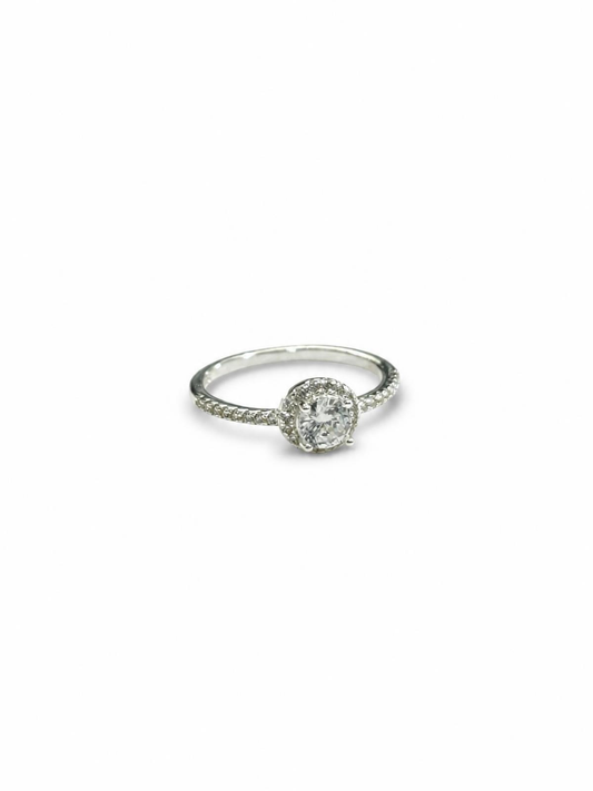 Anillo con cubics