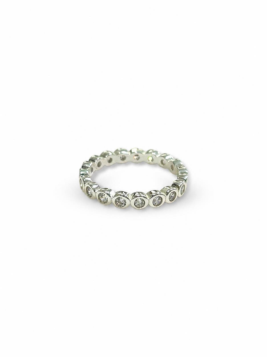 Anillo con cubics