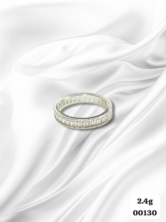 Anillo con cubics