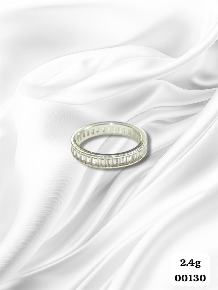 Anillo con cubics