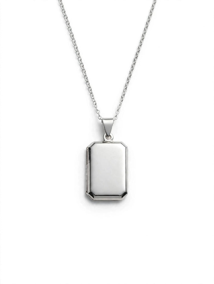 Dije Relicario de Plata Sola